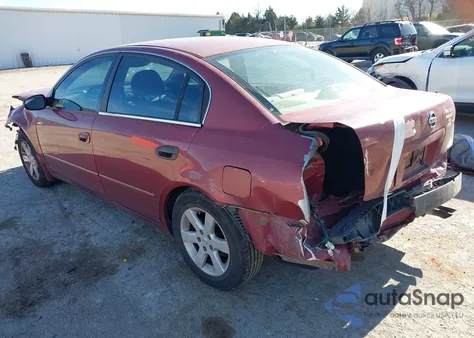 2004 Nissan Altima 2.5 S from USA, damaged, VIN 1N4AL11D94C113894